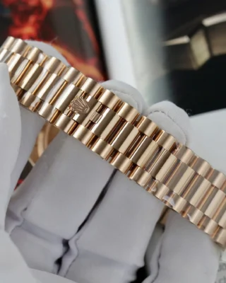 Replica Rolex Day-Date Turquoise Diamond Dial Fluted Rose Presidential Bracelet