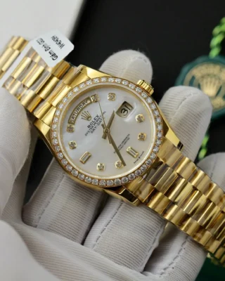 Replica Rolex Day Date Pearl Dial Diamond Bezel Presidential Bracelet