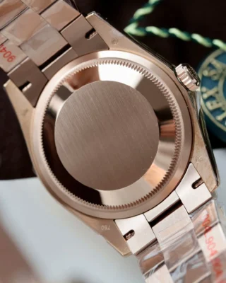 Replica Rolex Day Date Pearl Dial Diamond Bezel Presidential Bracelet