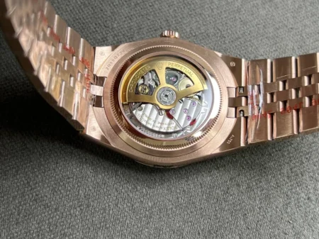 Superclone Rolex Land-Dweller 40 mm Everose gold (2025) - Image 11