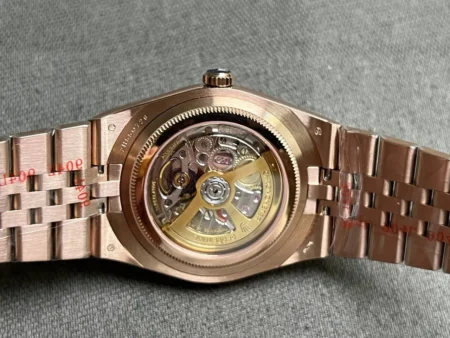 Superclone Rolex Land-Dweller 40 mm Everose gold (2025) - Image 4