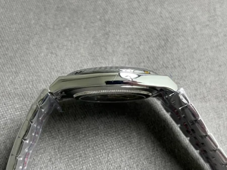 Superclone Rolex Land-Dweller 40 mm Stainless Steel (2025) - Image 8
