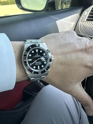 Superclone Rolex Submariner Black Dial 126610LN photo review