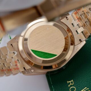 Replica Rolex Sky Dweller Blue Dial Fluted Bezel Jubilee Bracelet