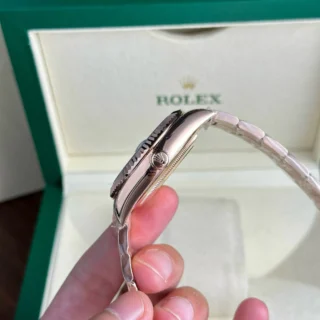 Replica Rolex Sky Dweller Blue Dial Fluted Bezel Oyster Bracelet