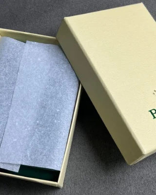 Replica Rolex Green Leather Watch Pouch presented in official-style cream gift box