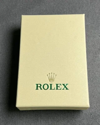 Luxury Replica Rolex Green Watch Pouch and Cream Box Set – Perfect Gift Packaging