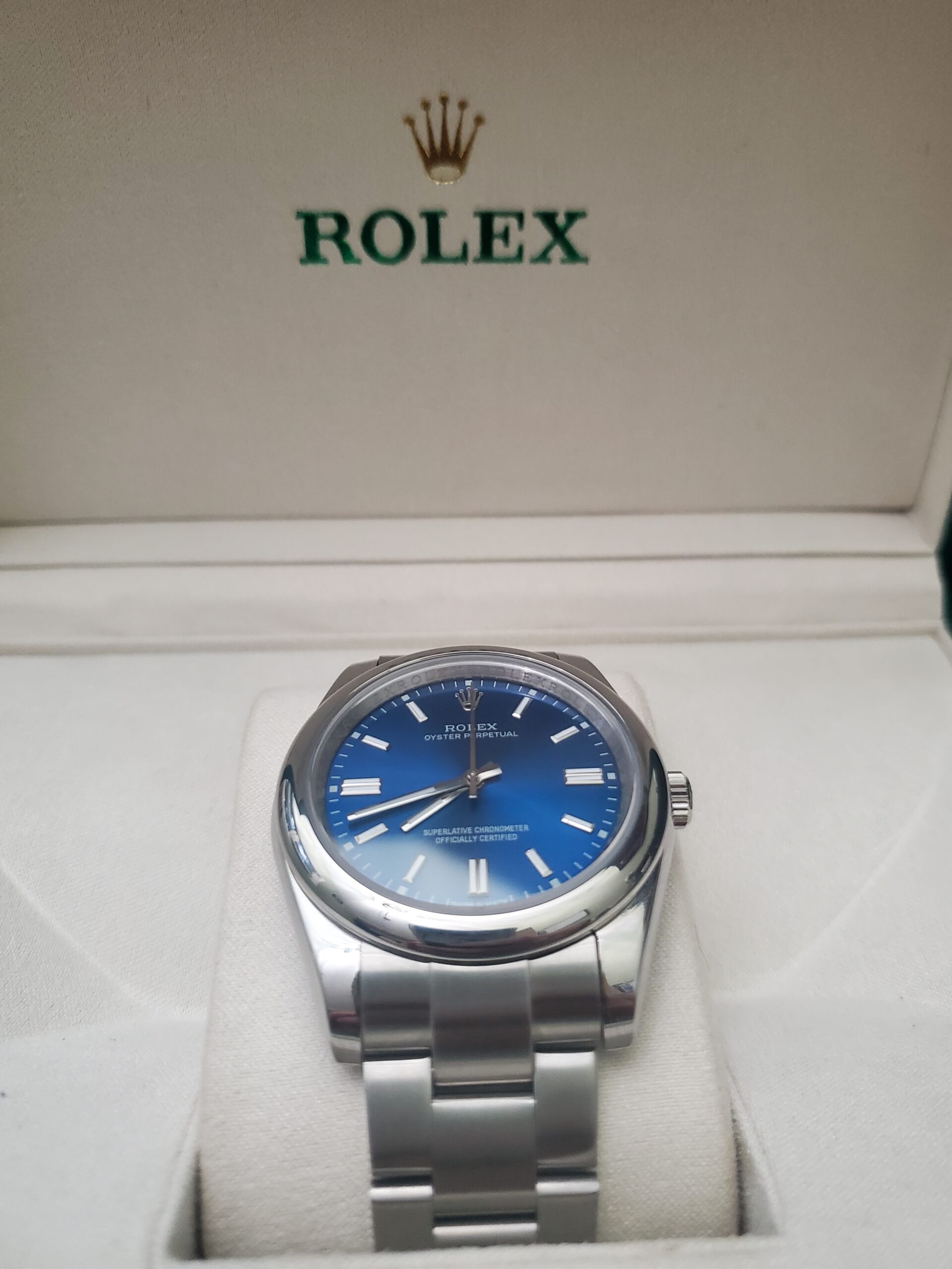 Rolex Oyster Perpetual 41mm Blue Dial 124300 photo review