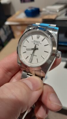 Click to view full screen Rolex Air-King Silver Dial 5500 photo review