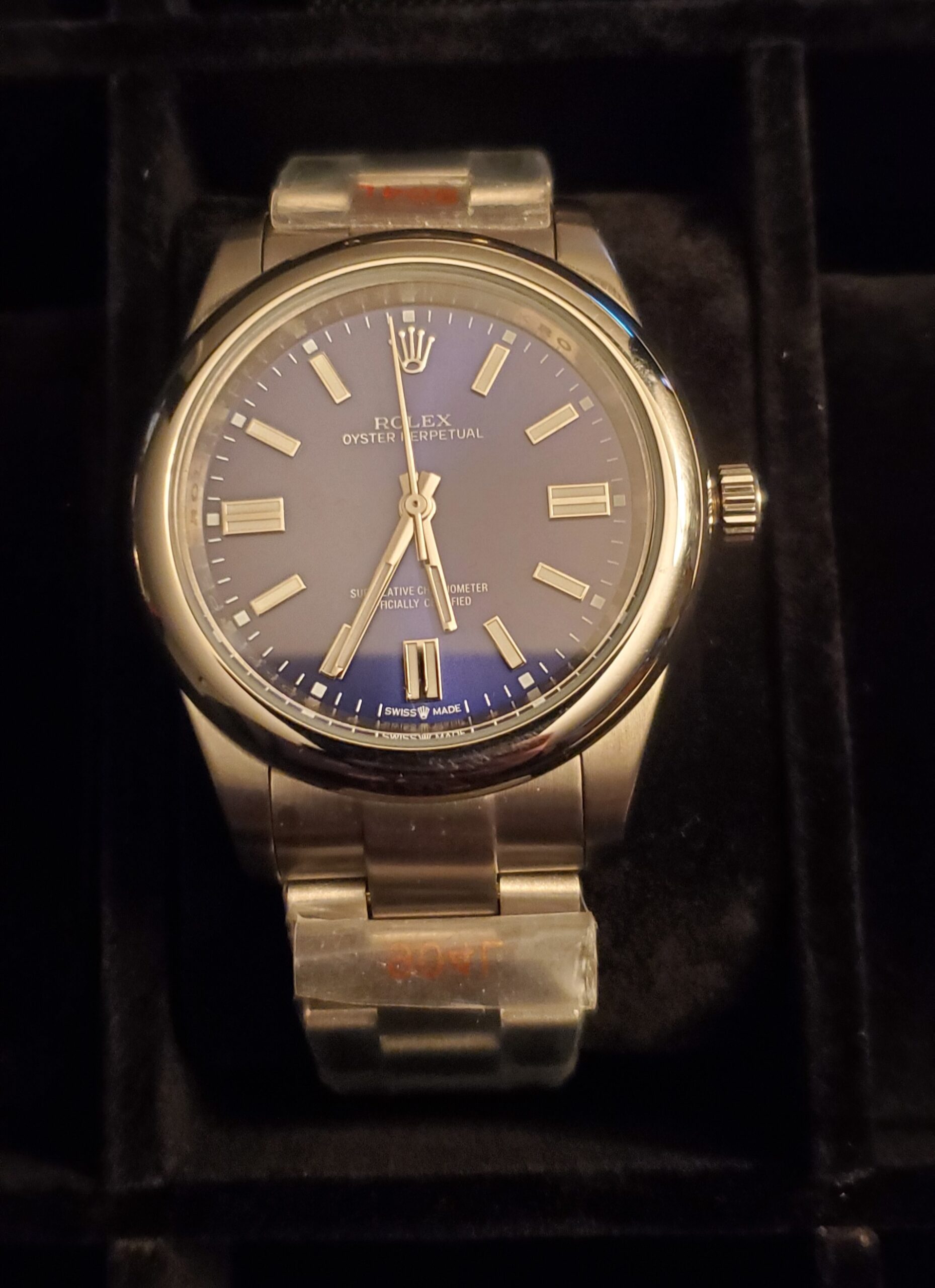 Rolex Oyster Perpetual 41mm Blue Dial 124300 photo review