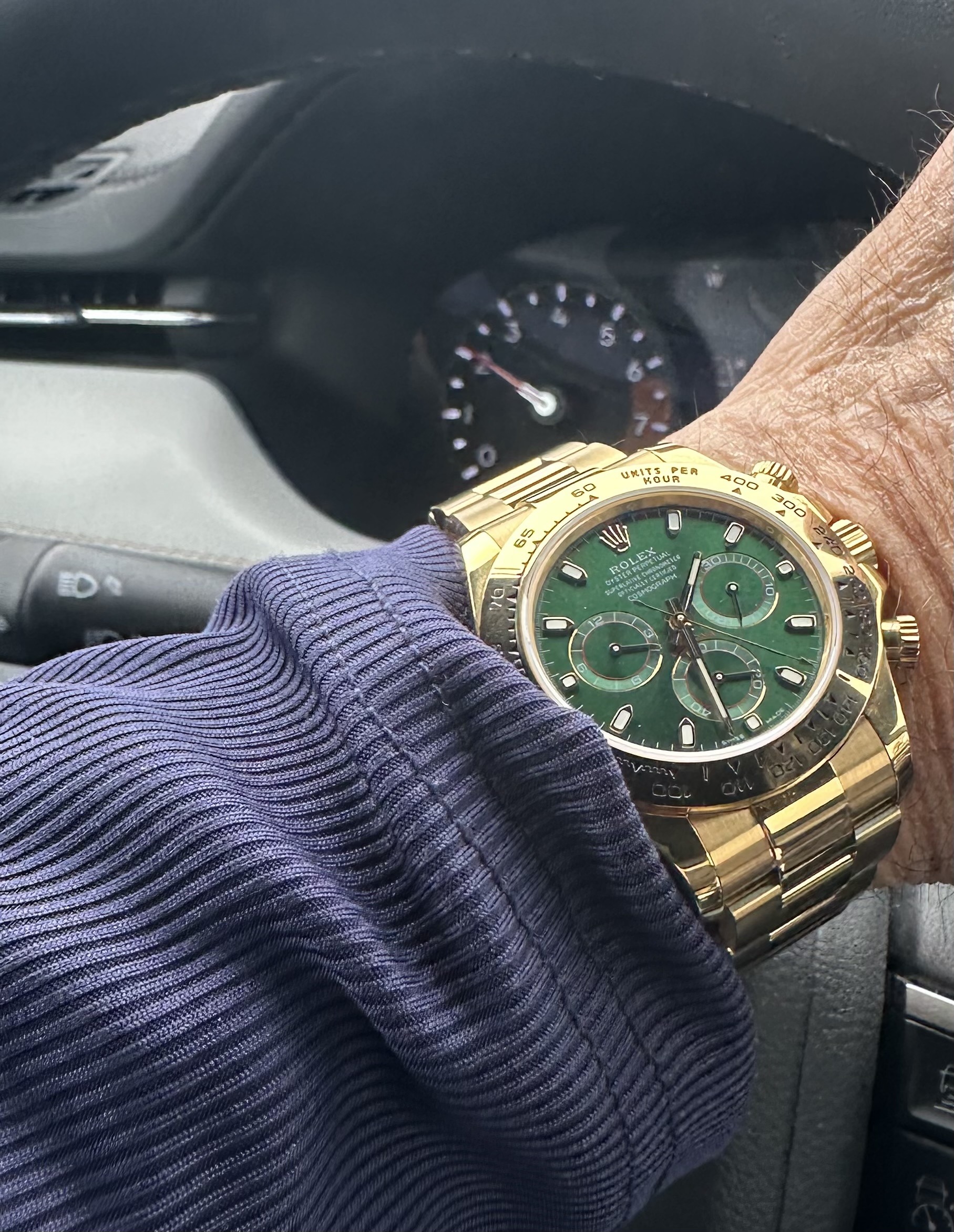 Superclone Rolex Daytona 40mm Green Dial 116508 photo review