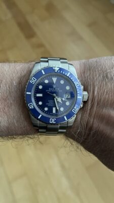 Rolex Submariner Blue Dial 116619LB "Smurf" photo review