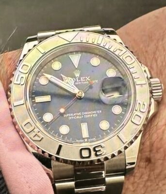 Superclone Rolex Yacht-Master Blue Dial 126622 photo review