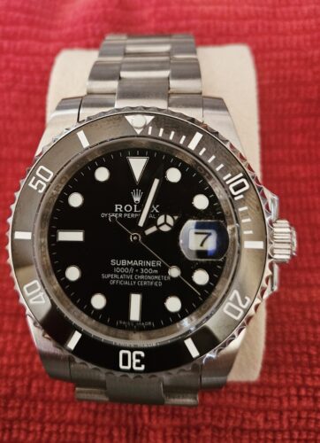 Click to view full screen Rolex Submariner Black Dial 116610LN photo review